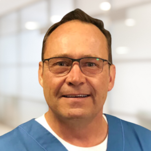 Meet Orthopaedic Surgeon Dr Johan Prins